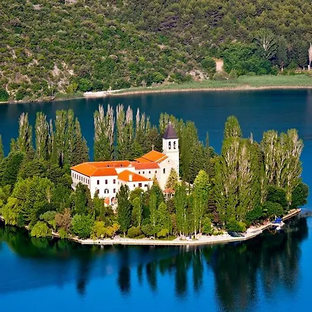 Zeljko Klaric Guest house Skradin